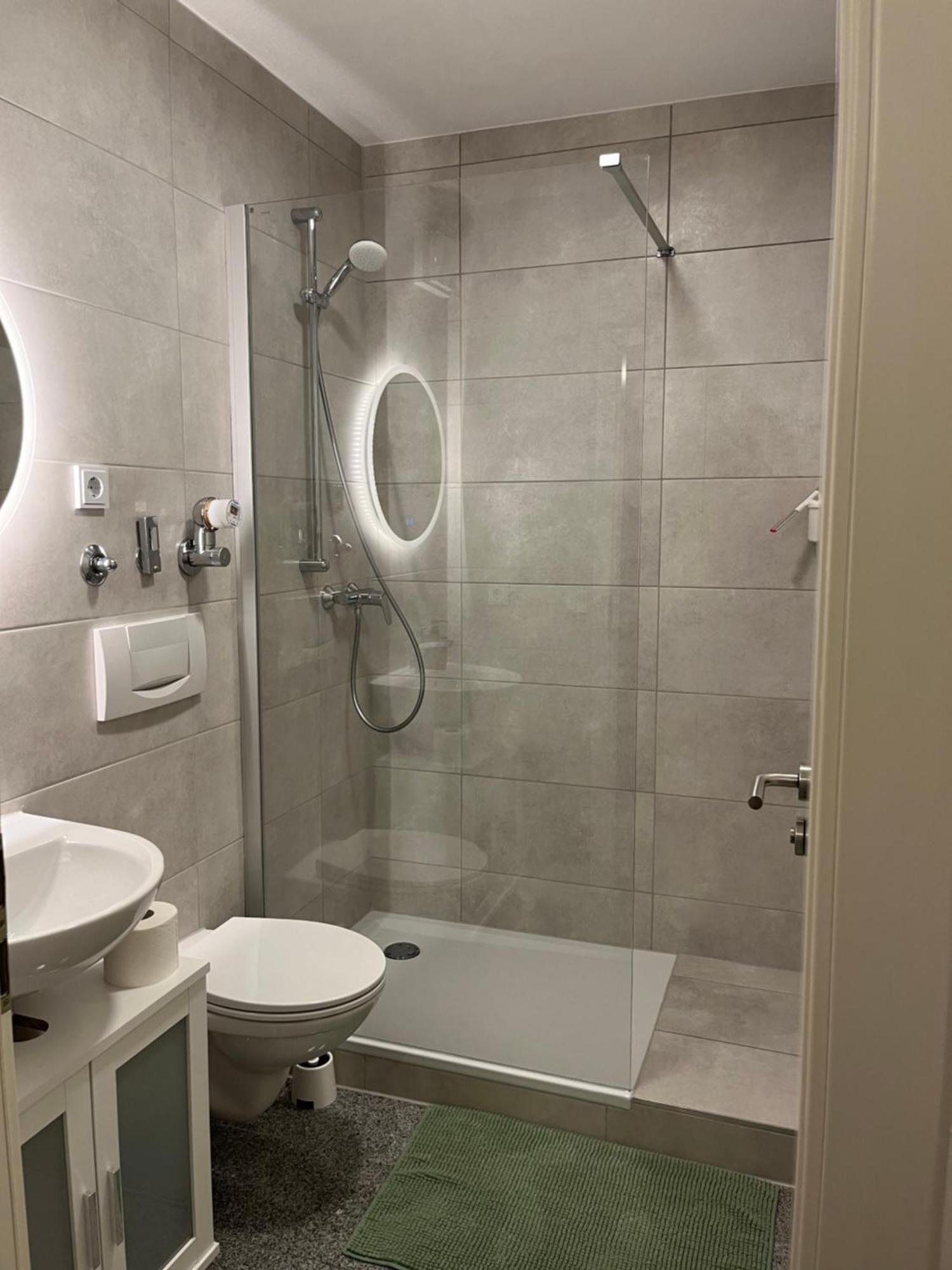 Apartament Leo Flat Augsburg Zewnętrze zdjęcie